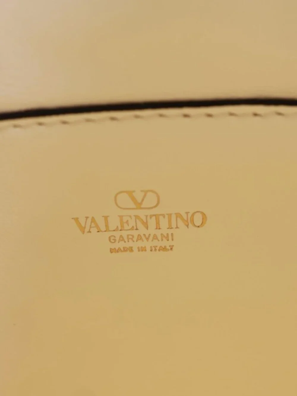 Valentino Garavani Vlogo Raffia Wicker Bucket Bag Beige
